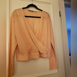 WOMEN'S SWEATER